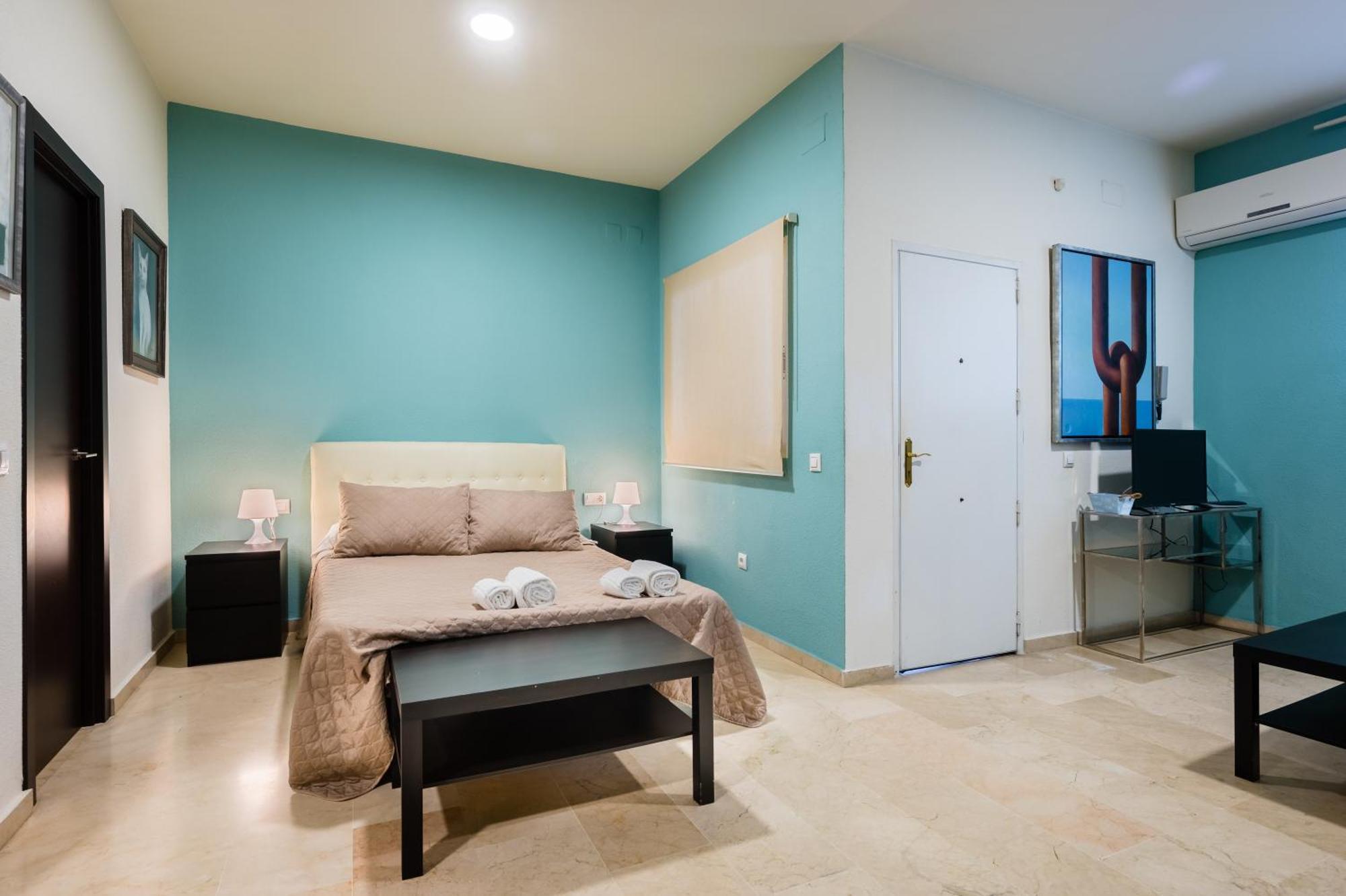 Apartmán Estudio Triana Salado B Sevilla Exteriér fotografie